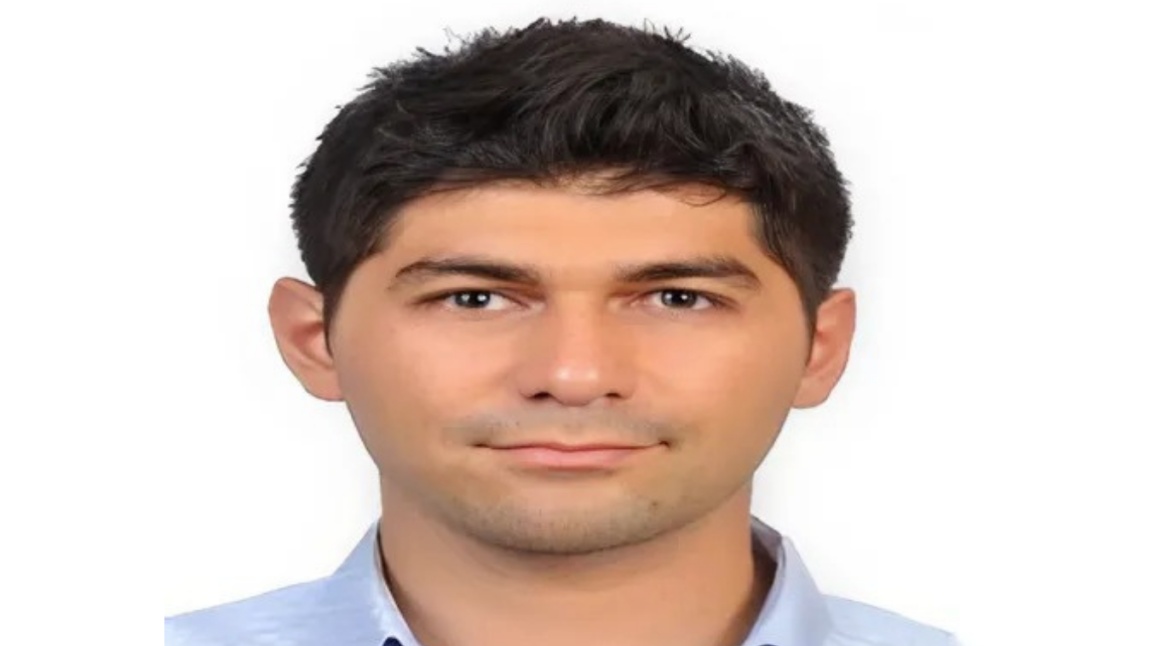 TAHİR GÖLPINAR - İNGİLİZCE ÖĞRETMENİ